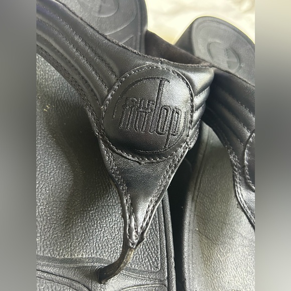 FITFLOP  WALKSTAR BLACK LEATHER WOBBLE BOARD WEDGE FLIP FLOP SANDAL 10 - Picture 2 of 6